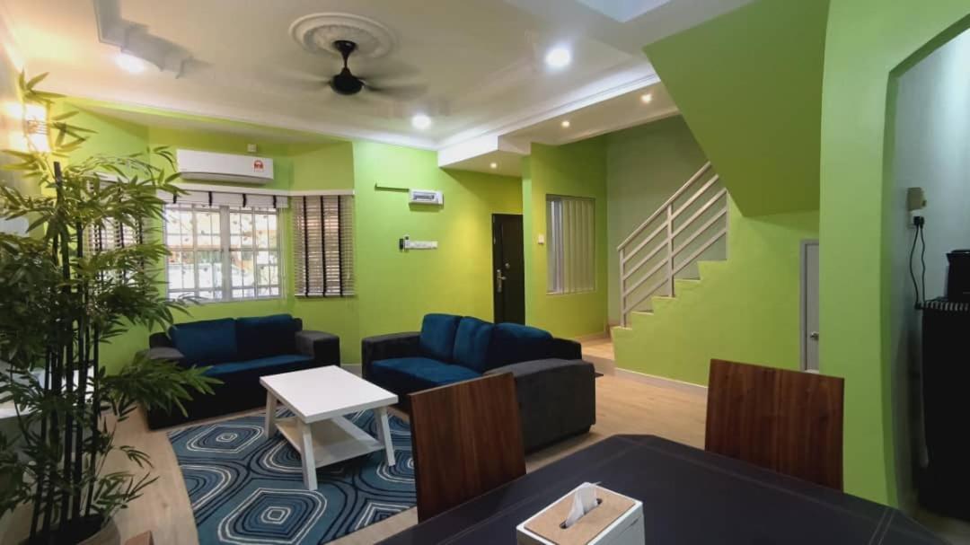 Homestay Dr. Z Klang Ngoại thất bức ảnh