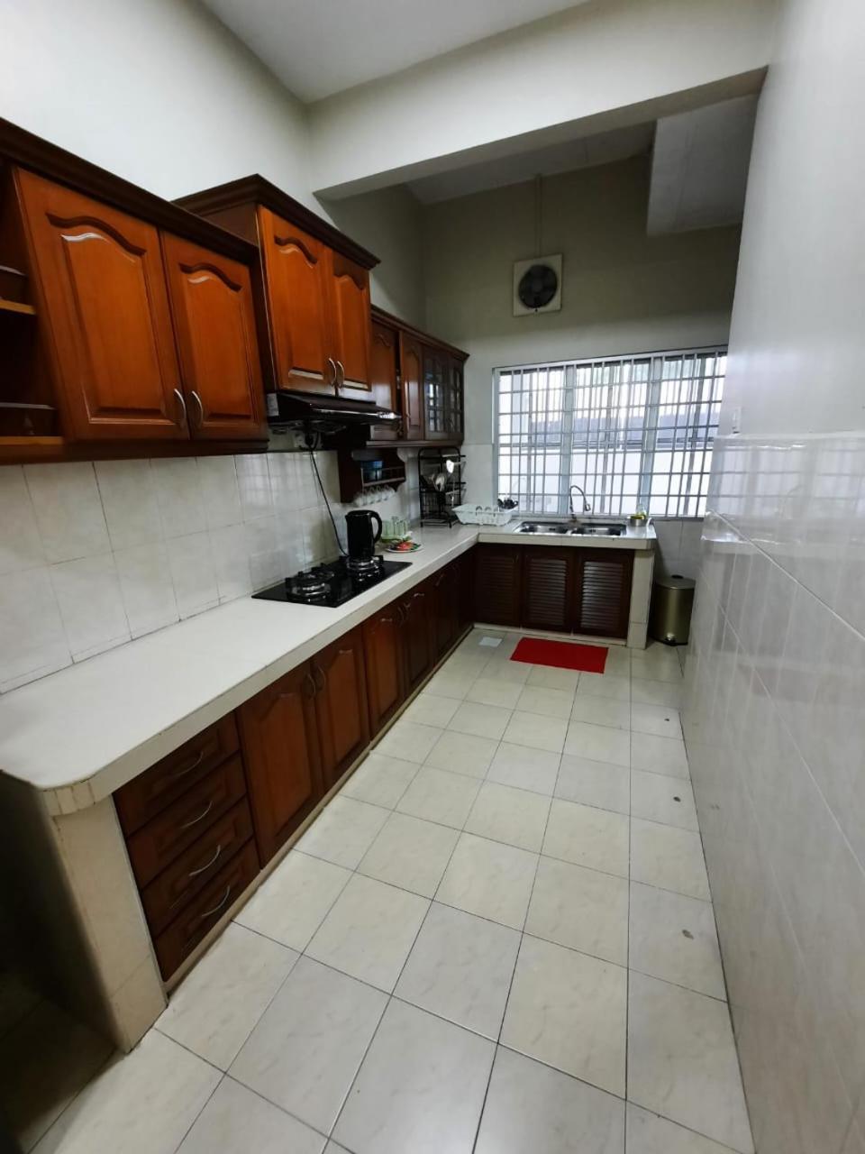 Homestay Dr. Z Klang Ngoại thất bức ảnh